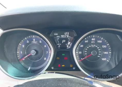 2013 Hyundai Elantra Gls из США, поврежденный, VIN 5NPDH4AE0DH426338